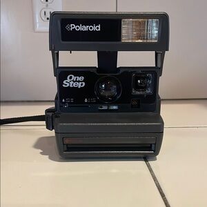 Polaroid Black Instant Film Camera Classic Design